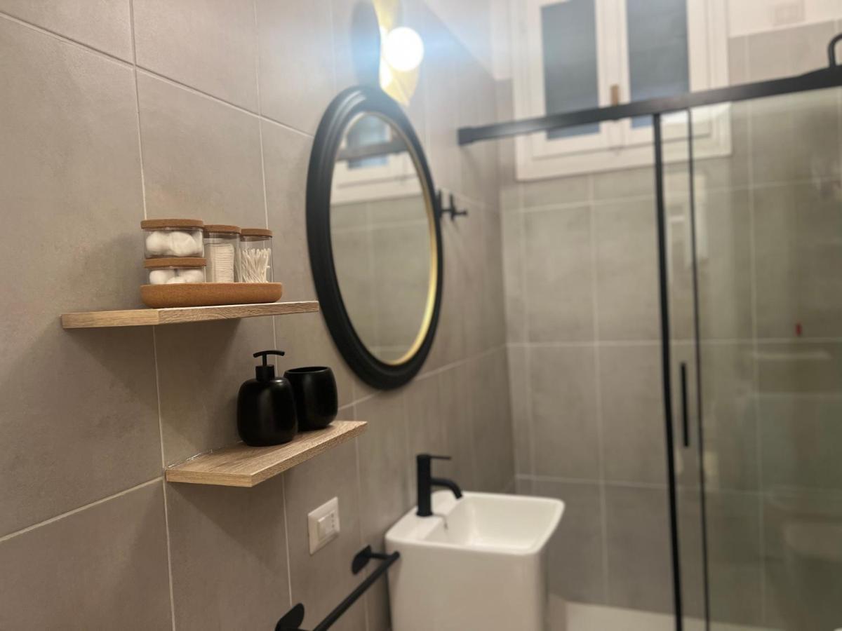 Regina Milano In Bocconi Apartment ภายนอก รูปภาพ